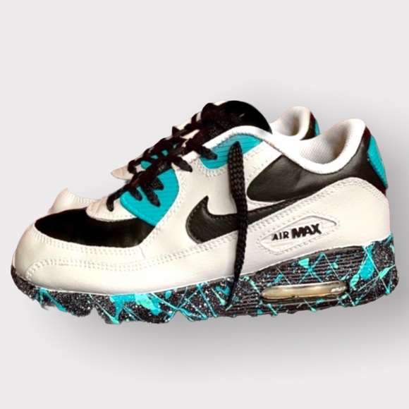 Nike Shoes - Nike Air Max 90 Essential • Triple Leather • Women’s Sneakers • Size 5